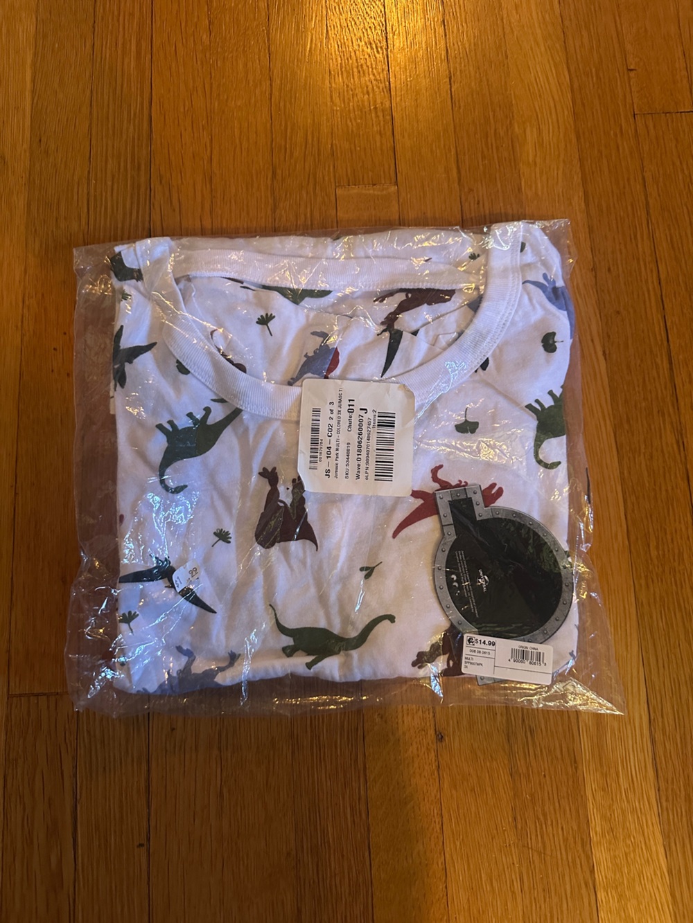 Jurrasic World White Dinosaurs Cotton T-Shirt with Light Back Opening, 3X, NWT